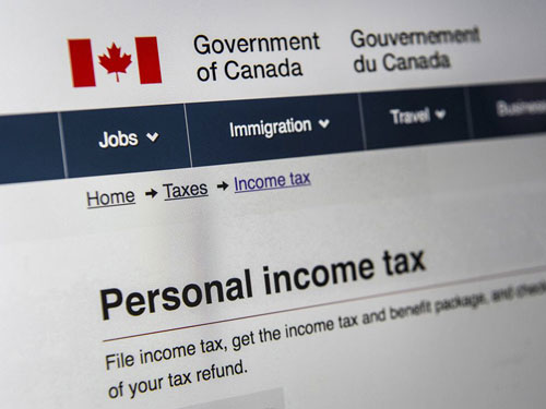 Canadian personal income tax form